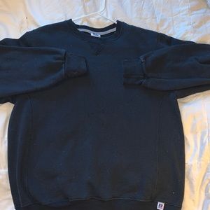 Black crew neck shirt